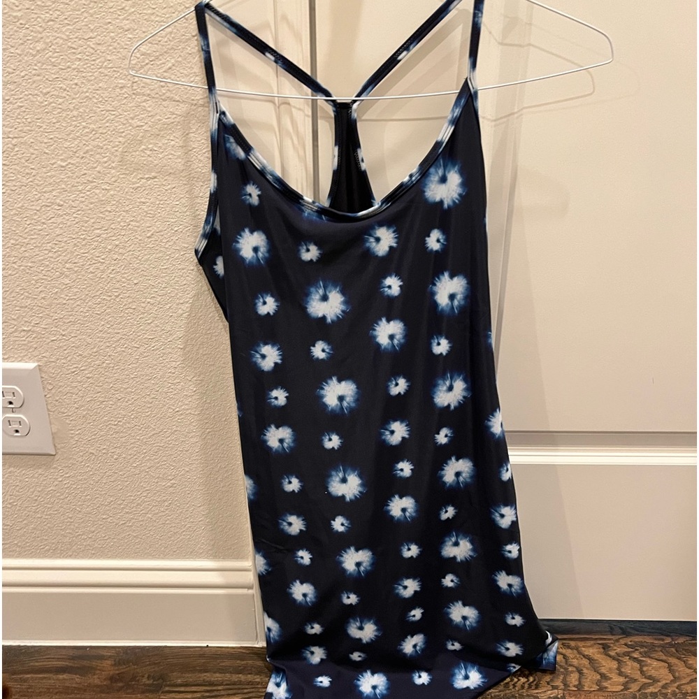 HDE slim fitting sports dress